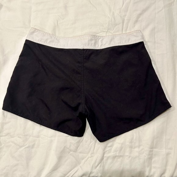 ADIDAS RETRO VINTAGE SHORTS SIZE S/M - Picture 3 of 3